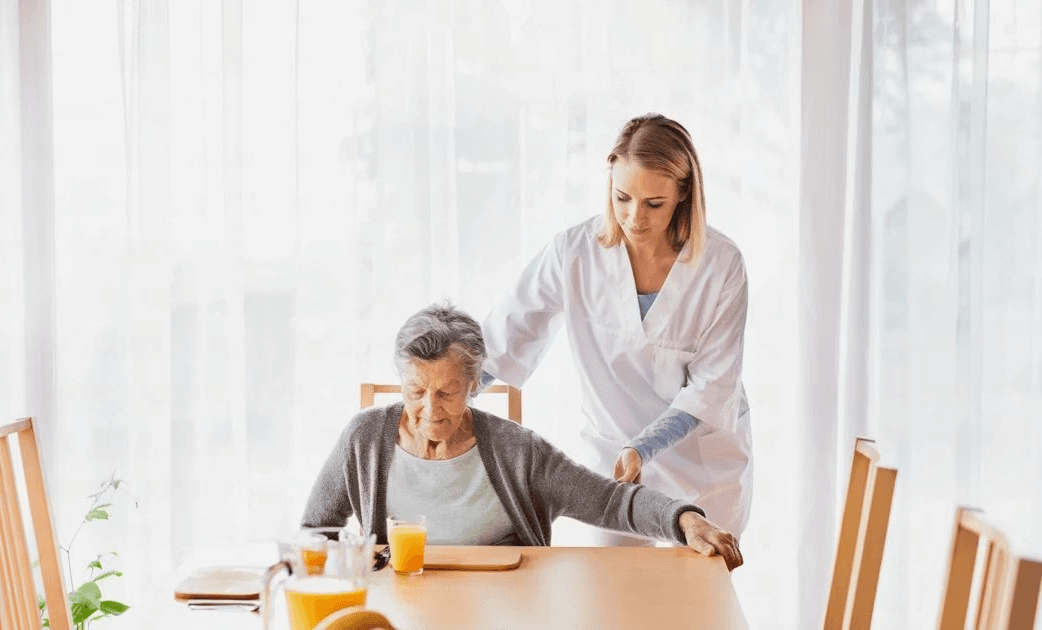 Pflegegrad bei Krankheiten: So wird die Einstufung korrekt entschieden (Schlaganfall, Demenz, ME/CFS & Parkinson)