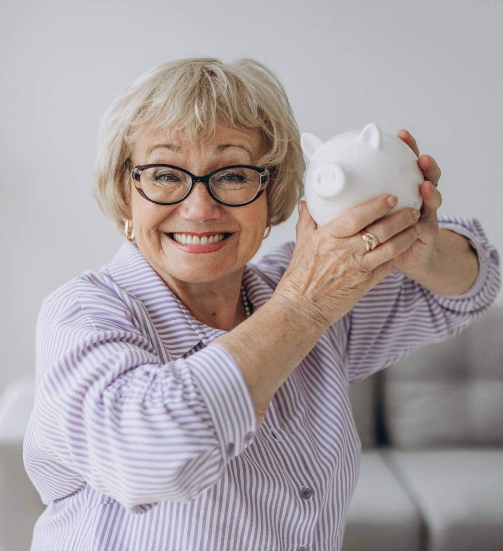 Pflegesachleistungen in Anspruch nehmen: benötigter Pflegegrad und Leistung 2025