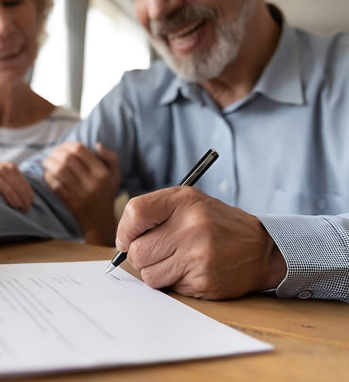 So füllen Sie den Antrag auf Pflegeleistungen aus